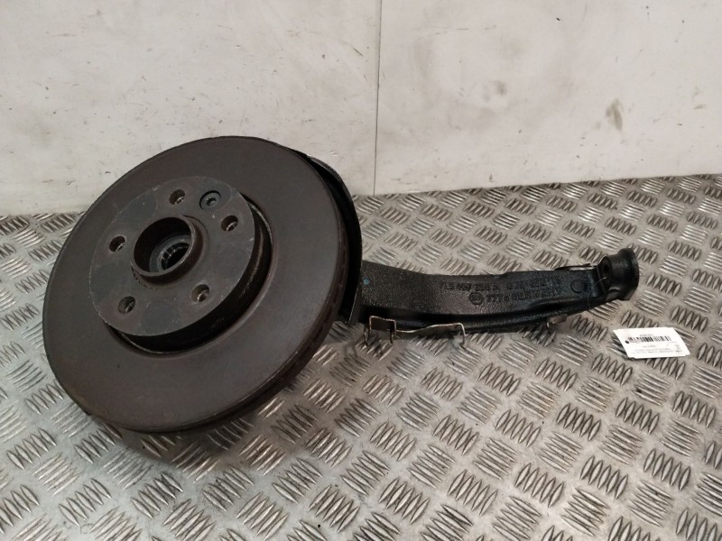 Recambio de mangueta delantera derecha para volkswagen touareg (7la, 7l6, 7l7) 2.5 r5 tdi referencia OEM IAM 7L6407258A  