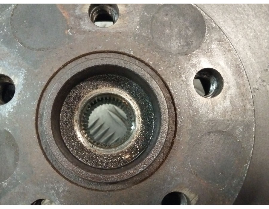 Recambio de mangueta delantera izquierda para volkswagen touareg (7la, 7l6, 7l7) 2.5 r5 tdi referencia OEM IAM 7L6407257A  