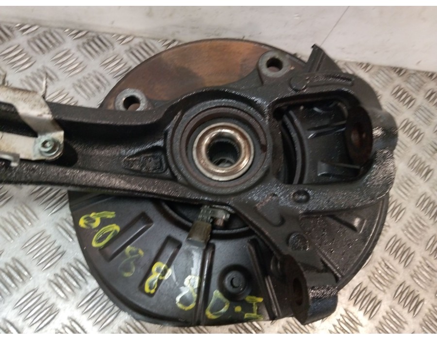 Recambio de mangueta delantera izquierda para volkswagen touareg (7la, 7l6, 7l7) 2.5 r5 tdi referencia OEM IAM 7L6407257A  