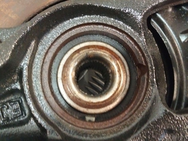 Recambio de mangueta delantera izquierda para volkswagen touareg (7la, 7l6, 7l7) 2.5 r5 tdi referencia OEM IAM 7L6407257A  