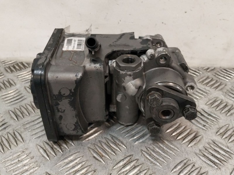 Recambio de bomba direccion para bmw 3 (e46) 320 d referencia OEM IAM   