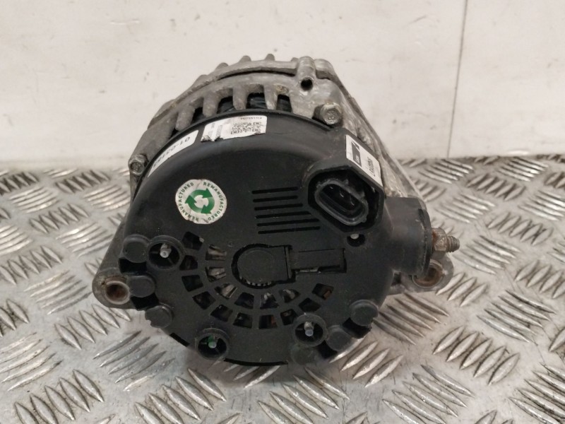 Recambio de alternador para hyundai santa fe (bm) 2.2 crdi style 4x4 referencia OEM IAM LRA03365  