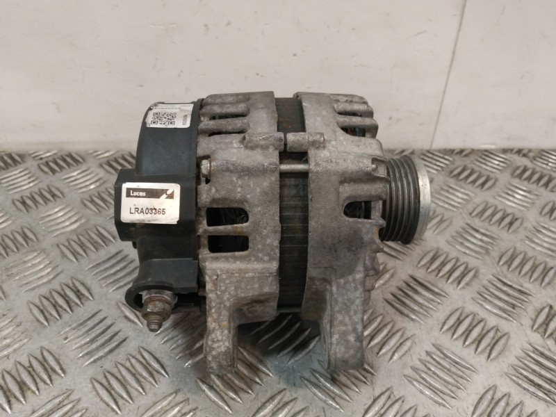 Recambio de alternador para hyundai santa fe (bm) 2.2 crdi style 4x4 referencia OEM IAM LRA03365  