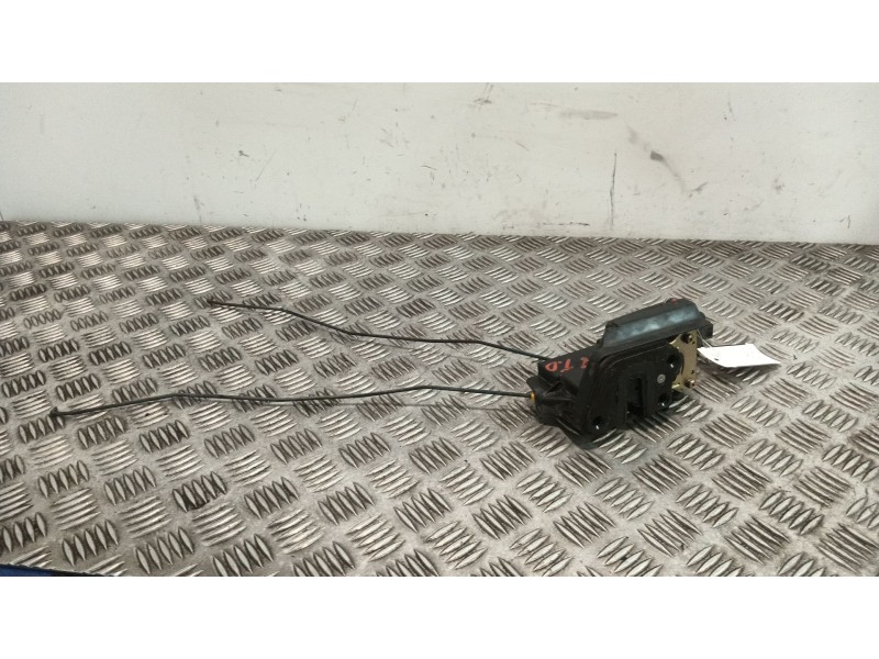 Recambio de cerradura puerta trasera derecha para hyundai matrix (fc) 1.6 referencia OEM IAM 8142017101  