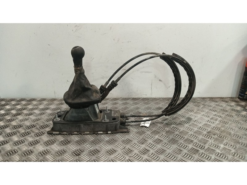 Recambio de palanca cambio para seat leon (1p1) referencia OEM IAM 1K0711061B  