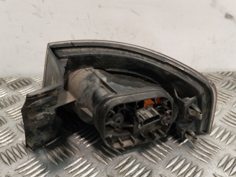 Recambio de piloto trasero izquierdo para seat ibiza iii (6l1) 1.9 tdi referencia OEM IAM 6L6945095  