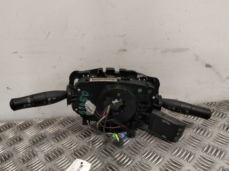 Recambio de mando multifuncion para renault megane ii coupé-cabriolet (em0/1_) 1.9 dci referencia OEM IAM 8200216465  