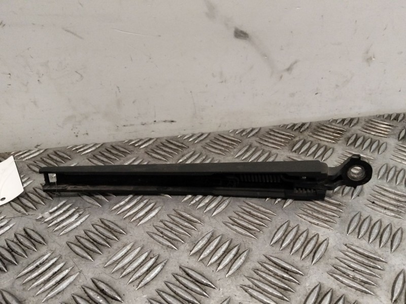 Recambio de brazo limpia trasero para seat ibiza iv (6j5, 6p1) 1.4 referencia OEM IAM 180088  