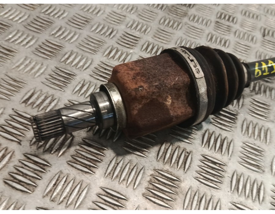 Recambio de transmision delantera izquierda para nissan qashqai ii (j11, j11_) 1.2 dig-t referencia OEM IAM 391014ED0C  