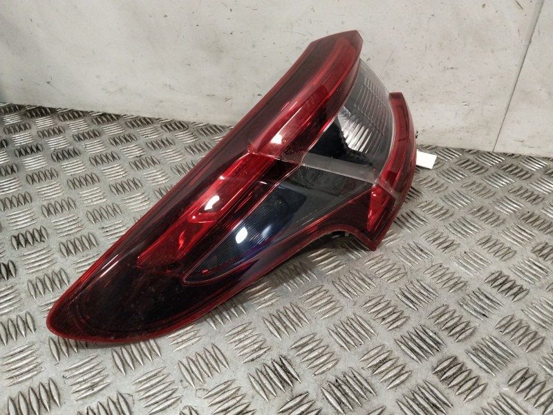 Recambio de piloto trasero izquierdo para nissan qashqai ii (j11, j11_) 1.2 dig-t referencia OEM IAM 22019009  
