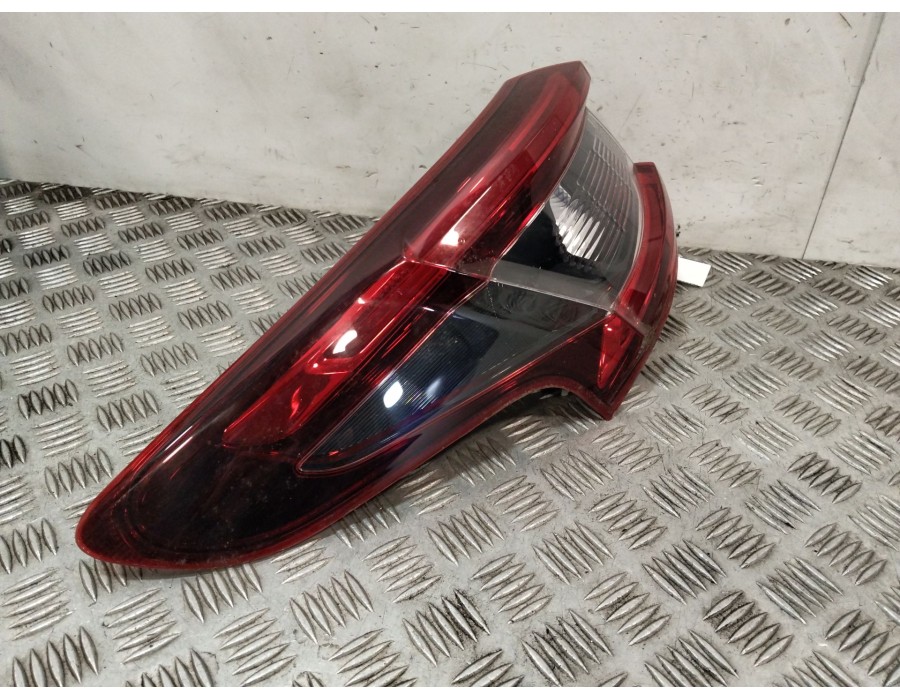 Recambio de piloto trasero izquierdo para nissan qashqai ii (j11, j11_) 1.2 dig-t referencia OEM IAM 22019009  