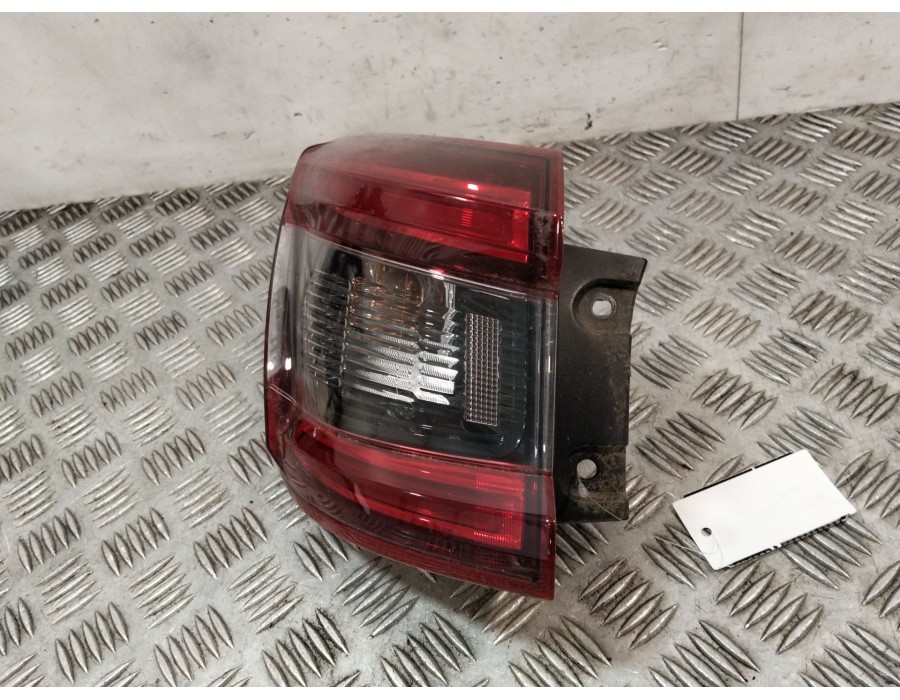 Recambio de piloto trasero izquierdo para nissan qashqai ii (j11, j11_) 1.2 dig-t referencia OEM IAM 22019009  