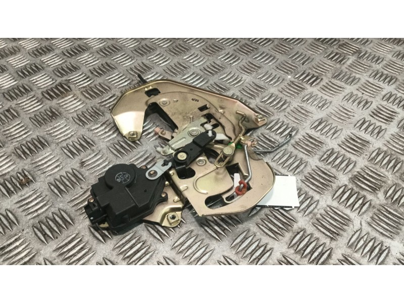 Recambio de cerradura puerta trasera izquierda para kia carnival ii (gq) 2.9 crdi referencia OEM IAM 0K53A72380C  