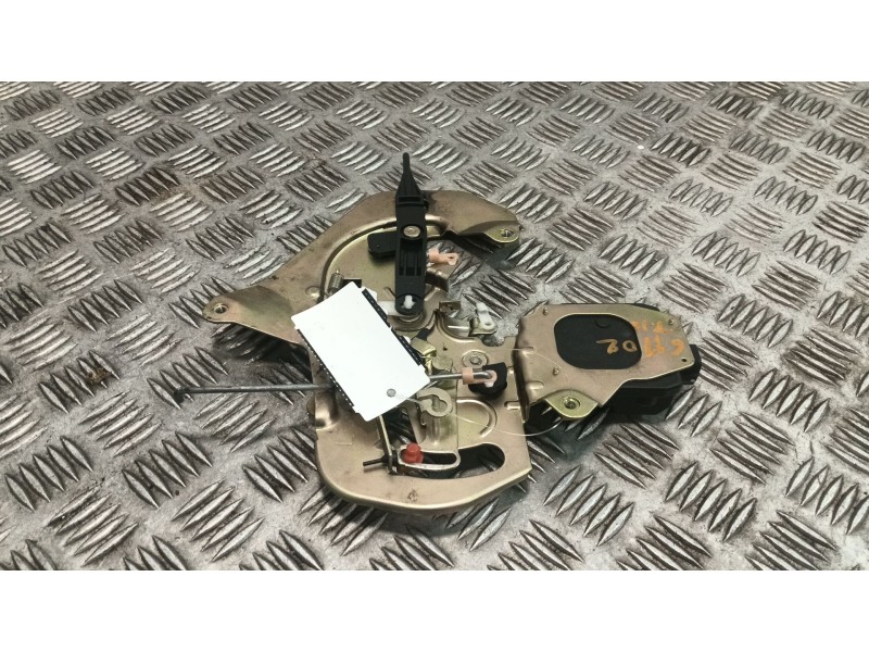 Recambio de cerradura puerta trasera izquierda para kia carnival ii (gq) 2.9 crdi referencia OEM IAM 0K53A72380C  