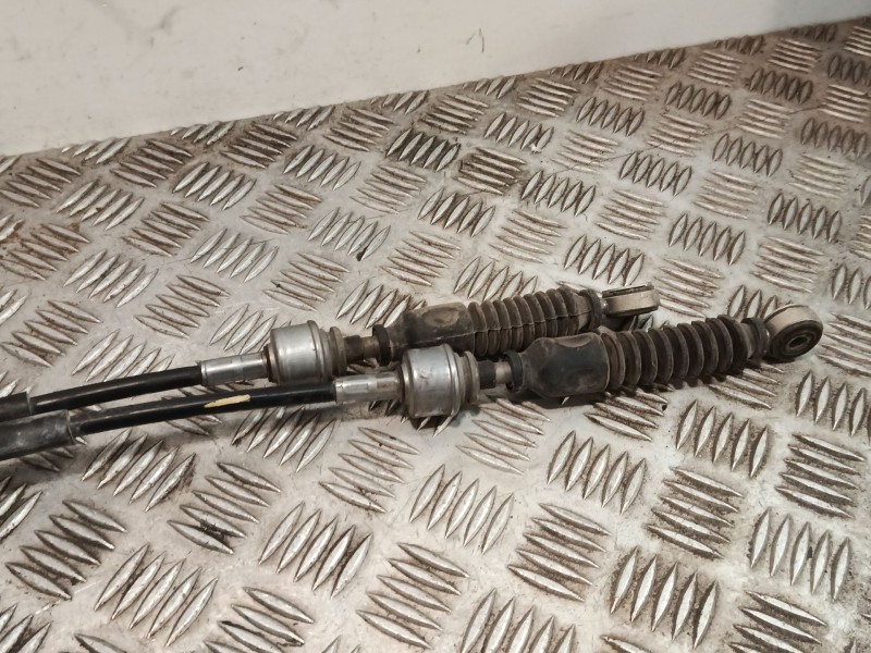 Recambio de varillaje cambio para toyota auris (_e18_) 1.4 d-4d (nde180_) referencia OEM IAM 112102127  