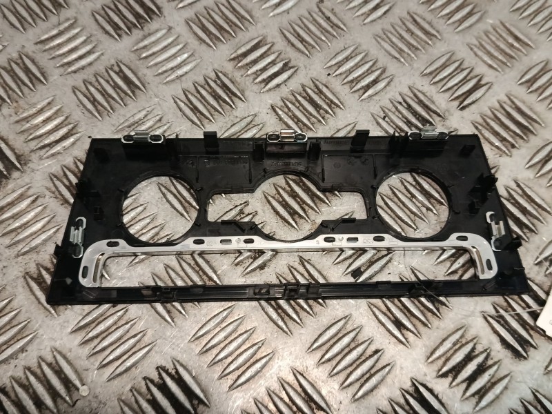Recambio de moldura para volkswagen golf vii (gaca, fd6f) 1.4 tsi gte hybrido referencia OEM IAM 5G1863100 5G1863042 