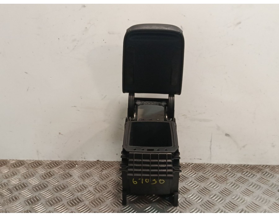 Recambio de apoyabrazos central para volkswagen golf vii (gaca, fd6f) 1.4 tsi gte hybrido referencia OEM IAM 5G0863250  