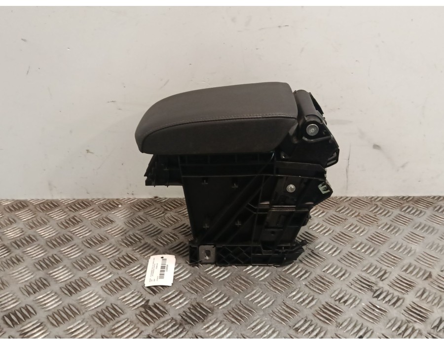 Recambio de apoyabrazos central para volkswagen golf vii (gaca, fd6f) 1.4 tsi gte hybrido referencia OEM IAM 5G0863250  