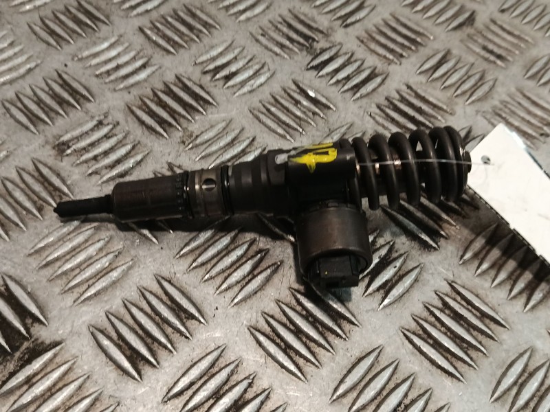 Recambio de inyector para audi a4 b7 avant (8ed) 2.0 tdi 16v referencia OEM IAM 03G130073G  