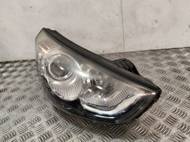 Recambio de faro derecho para hyundai ix35 (lm, el, elh) 1.6 referencia OEM IAM 921022Y000  