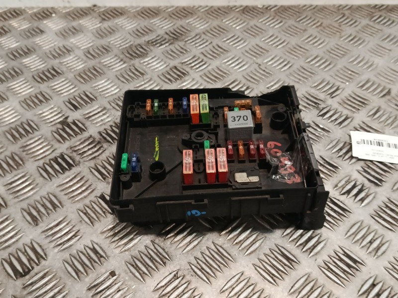 Recambio de caja reles / fusibles para seat altea xl (5p5, 5p8) 1.6 tdi referencia OEM IAM 1K0937125  