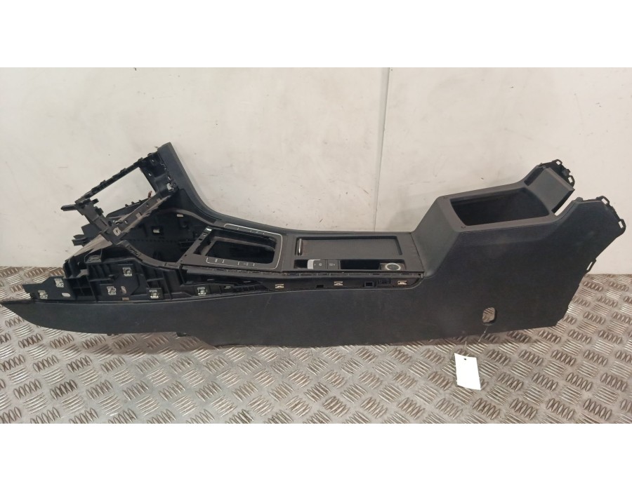 Recambio de consola central para volkswagen golf vii (gaca, fd6f) 1.4 tsi gte hybrido referencia OEM IAM 5G0863179  
