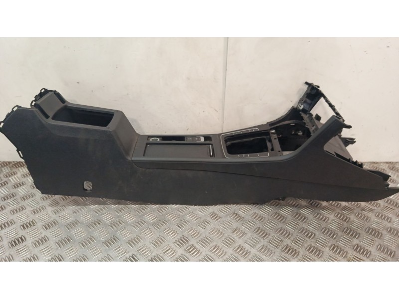 Recambio de consola central para volkswagen golf vii (gaca, fd6f) 1.4 tsi gte hybrido referencia OEM IAM 5G0863179  