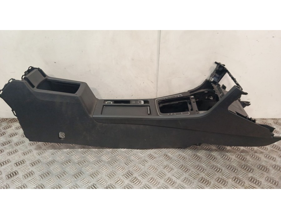 Recambio de consola central para volkswagen golf vii (gaca, fd6f) 1.4 tsi gte hybrido referencia OEM IAM 5G0863179  