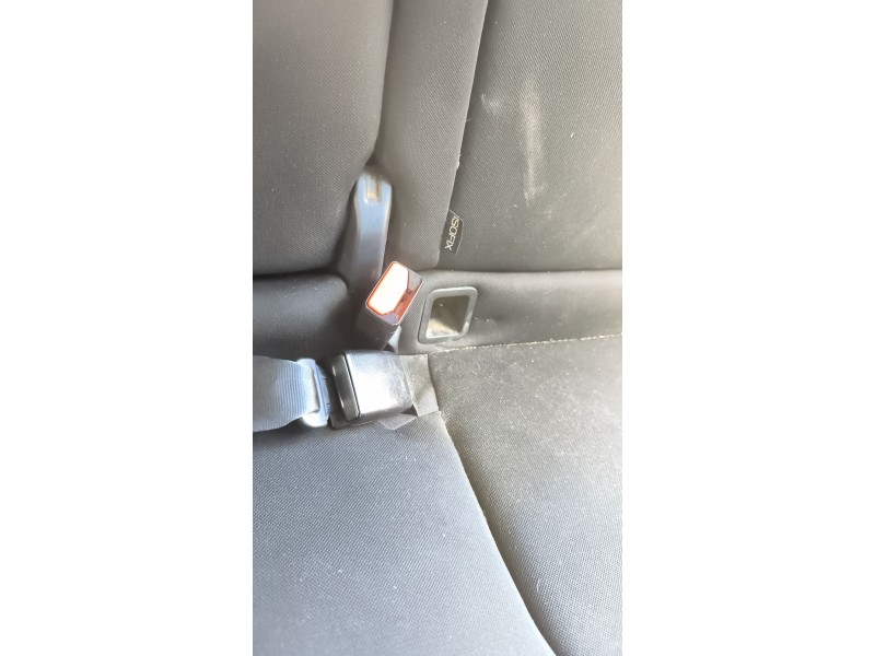 Recambio de enganche cinturon trasero izquierdo para renault clio iv (bh_) 0.9 tce 90 referencia OEM IAM 878176563R  