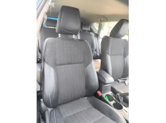 Recambio de asiento delantero derecho para toyota auris (_e18_) 1.6 (zre181_, zre185_) referencia OEM IAM 7201002470   2