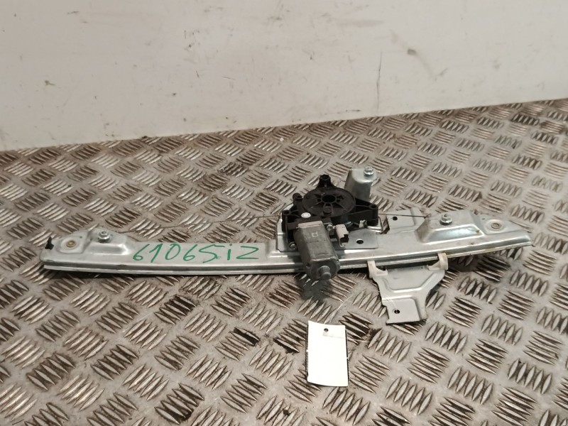 Recambio de elevalunas delantero izquierdo para citroën c3 iii (sx) 1.2 thp 110 referencia OEM IAM 9840154580  