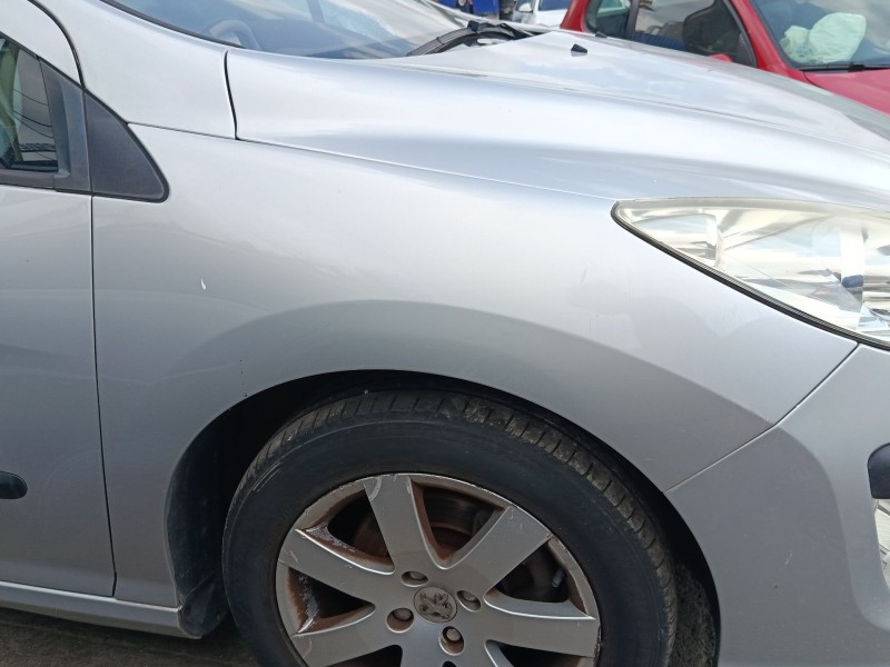 Recambio de aleta delantera izquierda para peugeot 308 i (4a_, 4c_) 1.6 hdi referencia OEM IAM 7840W1  