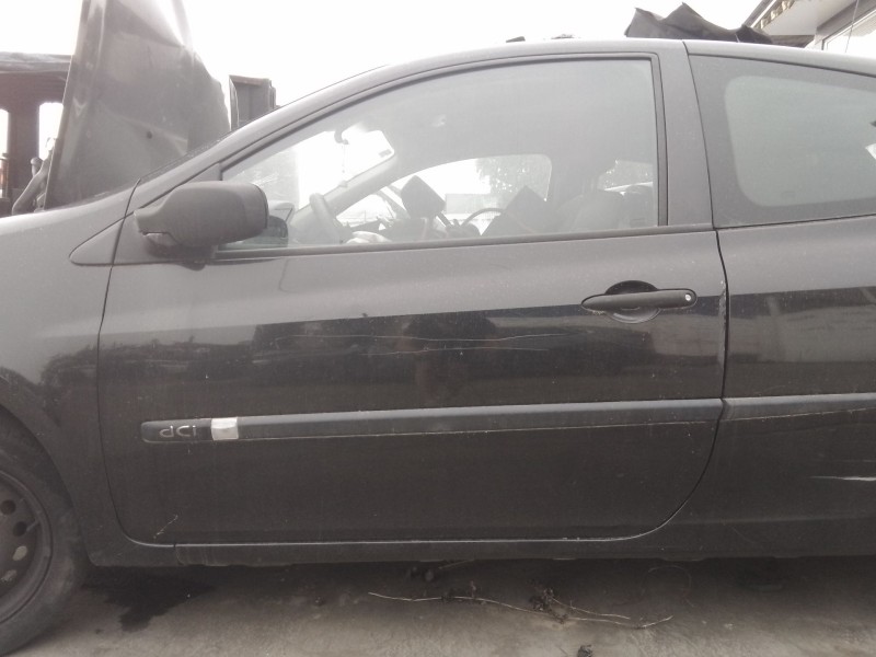 Recambio de puerta delantera izquierda para renault clio iii referencia OEM IAM 7751479112  