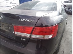 Recambio de piloto trasero derecho para hyundai sonata (nf) referencia OEM IAM 924023K010  