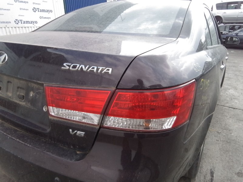 Recambio de piloto trasero derecho para hyundai sonata (nf) referencia OEM IAM 924023K010  