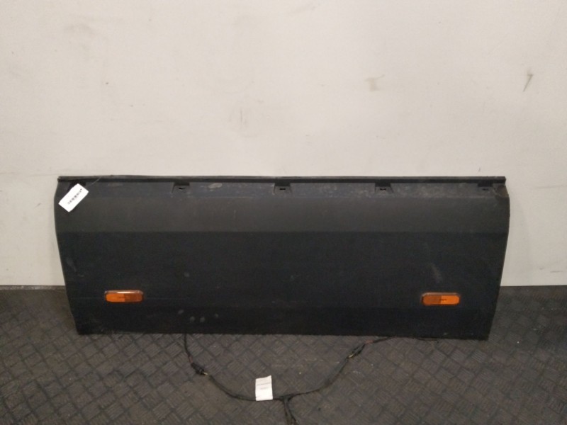 Recambio de moldura para iveco daily vi furgoneta 35s18, 35c18, 40c18, 50c18, 60c18, 65c18, 70c18 referencia OEM IAM 570181225A 