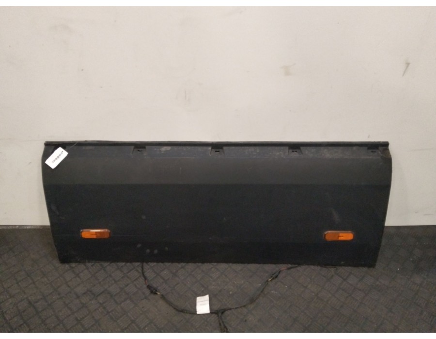 Recambio de moldura para iveco daily vi furgoneta 35s18, 35c18, 40c18, 50c18, 60c18, 65c18, 70c18 referencia OEM IAM 570181225A 