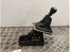 Recambio de pomo palanca cambio para toyota auris (_e18_) 1.4 d-4d (nde180_) referencia OEM IAM 112102401  