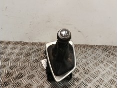 Recambio de pomo palanca cambio para toyota auris (_e18_) 1.4 d-4d (nde180_) referencia OEM IAM 112102401   2