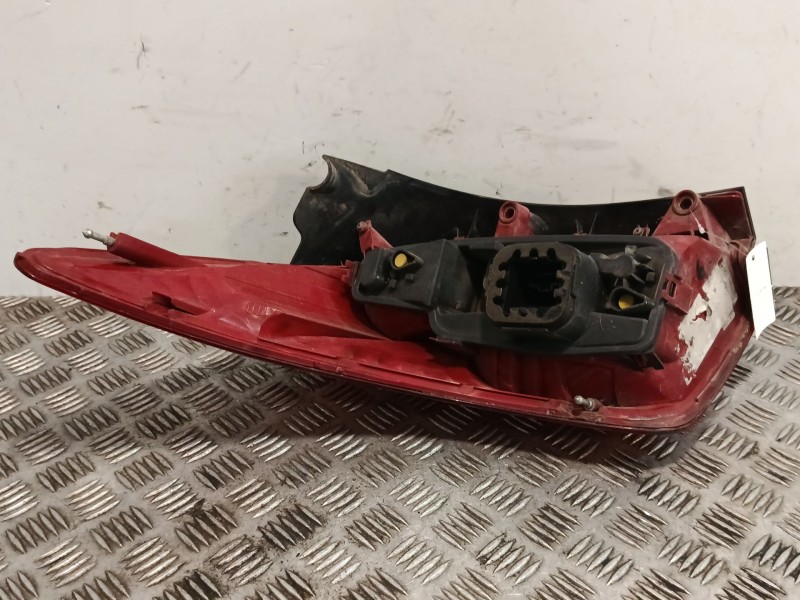 Recambio de piloto trasero derecho para peugeot 308 sw i (4e_, 4h_) 1.6 hdi referencia OEM IAM 9680425680  