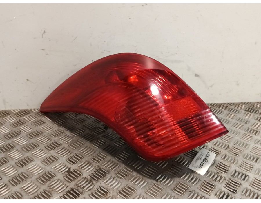 Recambio de piloto trasero izquierdo para peugeot 308 sw i (4e_, 4h_) 1.6 hdi referencia OEM IAM 9680425780  