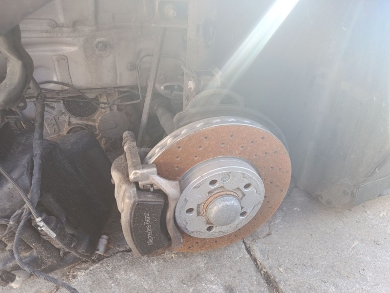 Recambio de mangueta delantera izquierda para mercedes-benz clase a (w176) referencia OEM IAM   