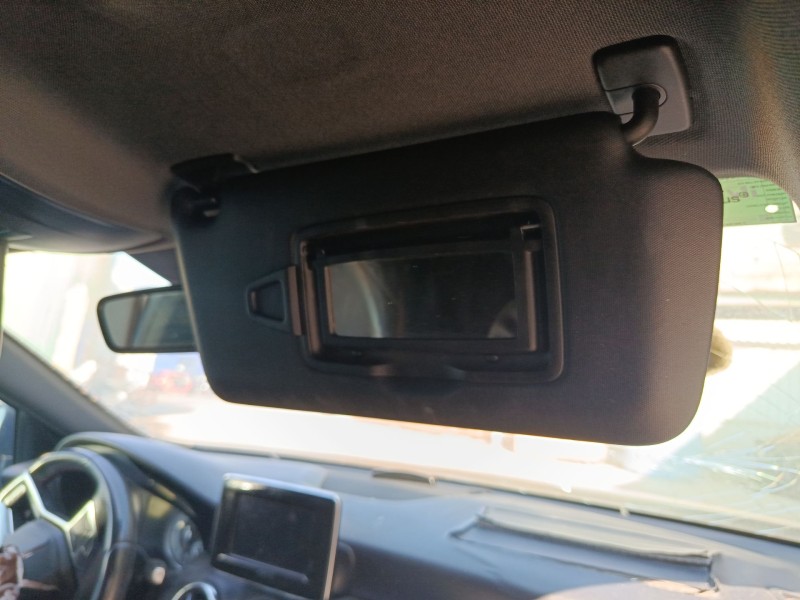 Recambio de parasol derecho para mercedes-benz clase a (w176) referencia OEM IAM   