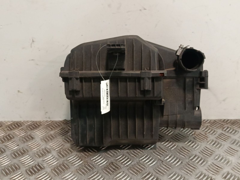 Recambio de filtro aire para citroën c4 cactus 1.2 vti 82 referencia OEM IAM 9674725580  