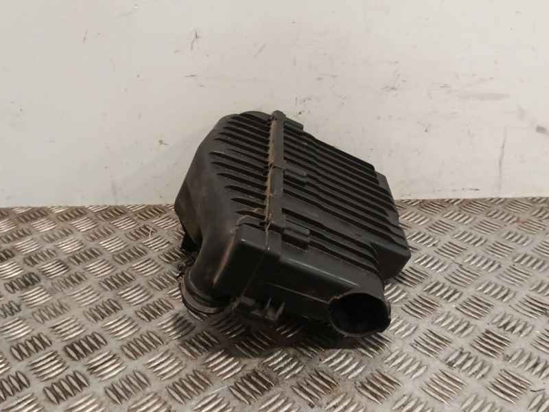Recambio de filtro aire para citroën c4 cactus 1.2 vti 82 referencia OEM IAM 9674725580  