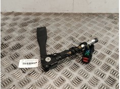 Recambio de enganche cinturon delantero izquierdo para opel corsa d (s07) 1.4 (l08, l68) referencia OEM IAM 615375500C 615315100