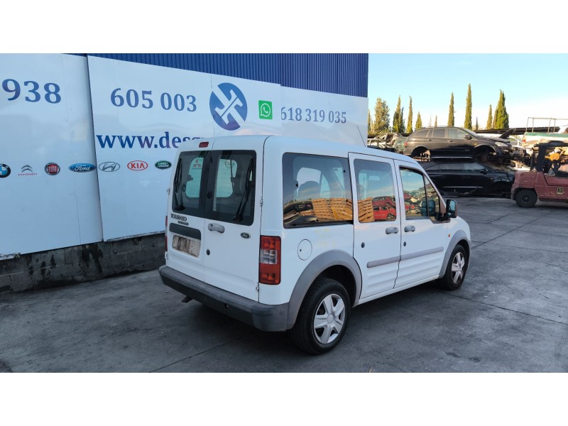 ford tourneo connect del año 2004