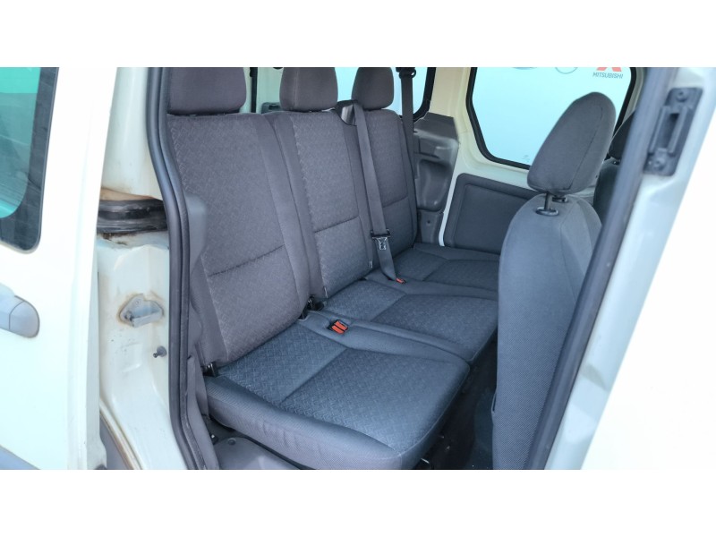 ford tourneo connect del año 2004