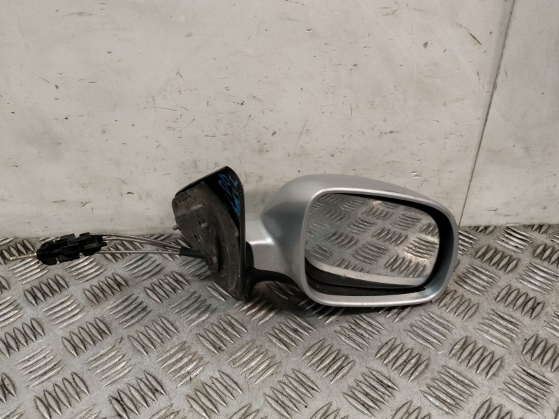 Recambio de retrovisor derecho para seat leon (1m1) 1.9 tdi referencia OEM IAM 010515  