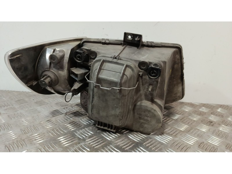 Recambio de faro izquierdo para mercedes-benz clase v furgoneta (638/2) v 230 (638274) referencia OEM IAM 6388201961  